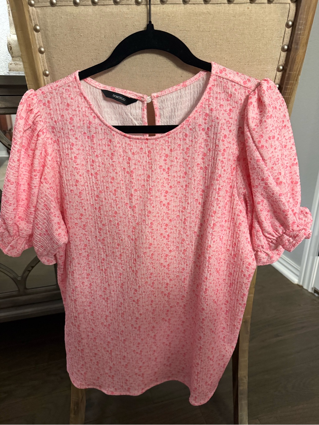 Dokotoo Pink Floral Puff-Sleeve Blouse